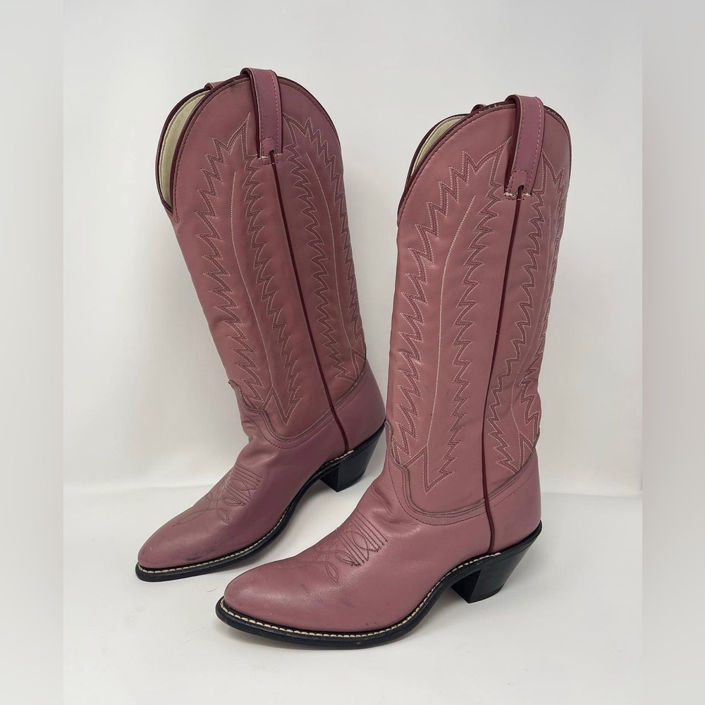 PRE-LOVED LIKE NEW Shepler’s Dust Pink Western Boots - Size 7.5
